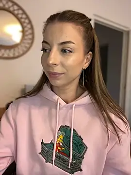 Mia Ethan online show from October 2025 10:06:02 AM