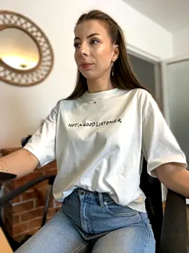 Mia Ethan online show from September 2025 10:26:02 AM