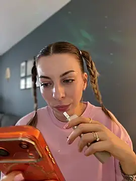 Mia Ethan online show from July 2026 09:22:02 AM