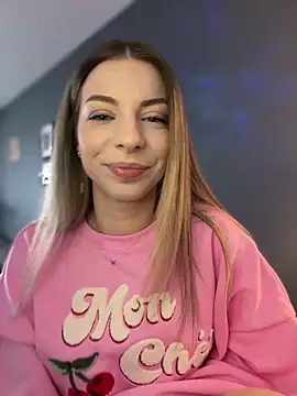 Mia Ethan online show from April 2026 10:55:02 AM