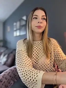 Mia Ethan online show from March 2026 09:53:02 AM