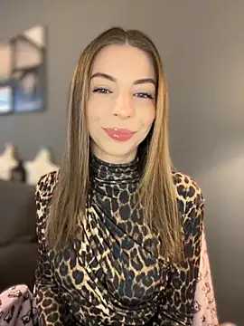 Mia Ethan online show from November 2025 09:21:02 AM