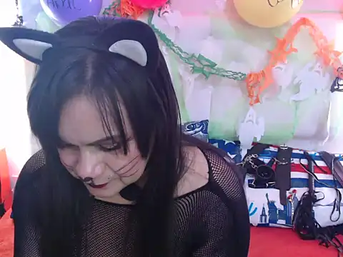 jescaoporto4 online show from October 2025 02:35:02 PM