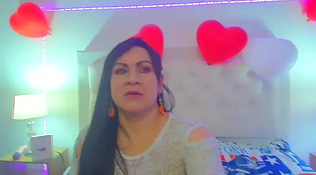 jescaoporto4 online show from February 2025 02:15:02 PM