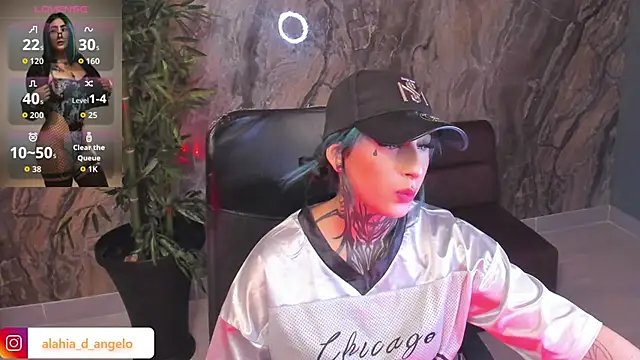 Alahia Dangelo online show from May 2026 05:27:01 PM