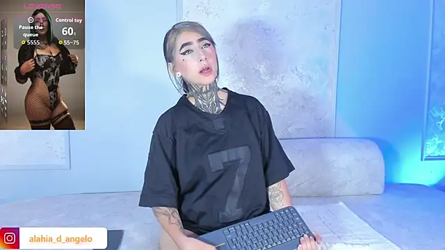 Alahia Dangelo online show from June 2026 04:46:01 PM