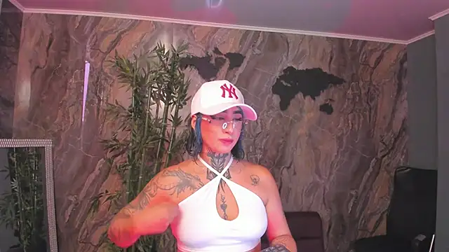 Alahia Dangelo online show from April 2026 05:26:01 PM