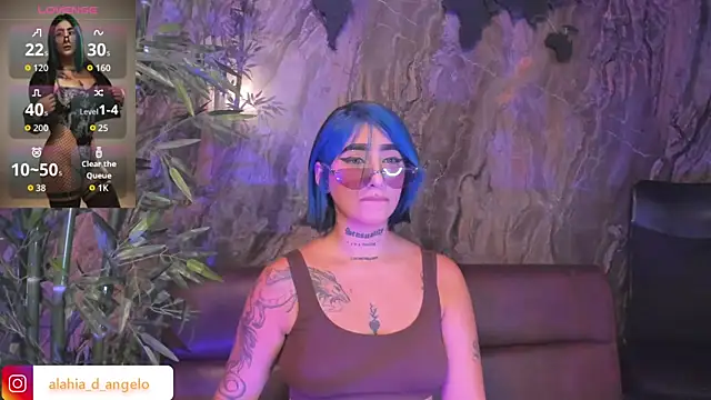 Alahia Dangelo online show from December 2025 02:22:02 PM