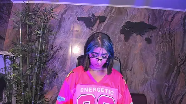 Alahia Dangelo online show from February 2026 05:35:01 PM