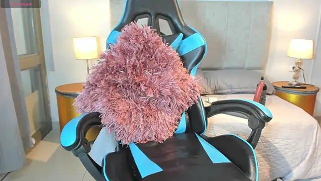  maria foxx  online show from January 2026 06:36:01 PM