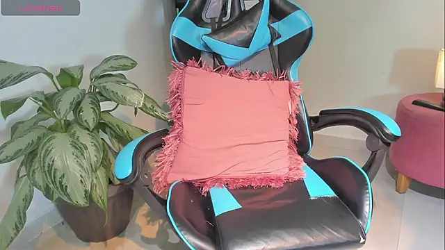  maria foxx  online show from May 2026 05:54:01 PM