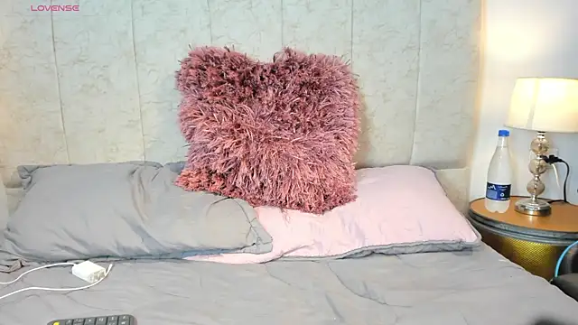  maria foxx  online show from February 2026 10:53:01 PM