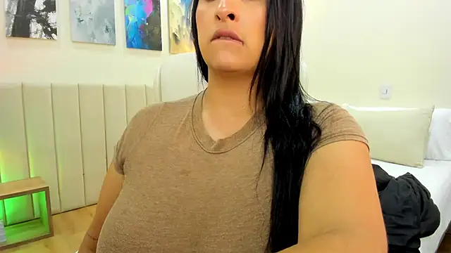 DaniRousse online show from February 2026 03:53:02 AM