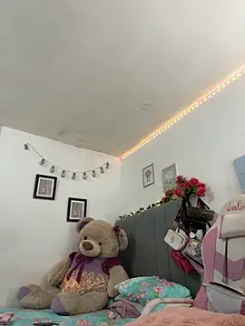 salomegalesoxxx online show from November 2025 11:52:02 PM