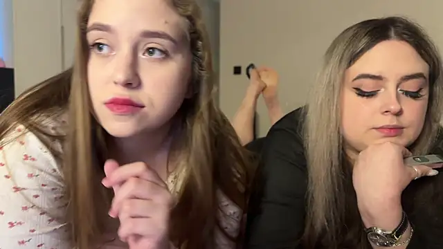 endlesssoffi online show from April 2026 08:04:02 PM