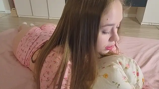 endlesssoffi online show from March 2026 07:10:01 PM