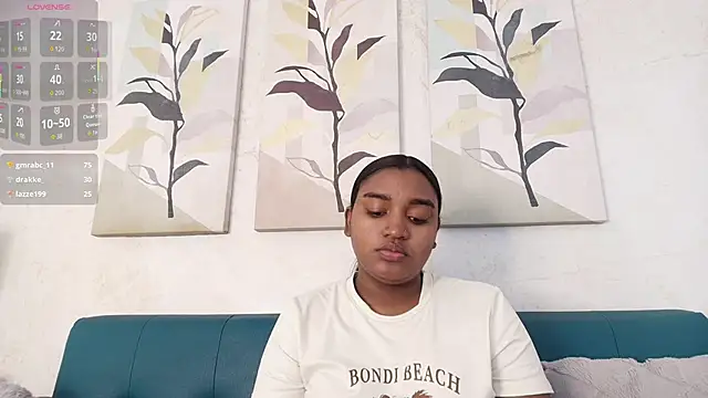 kayna gomez online show from February 2026 07:10:01 PM