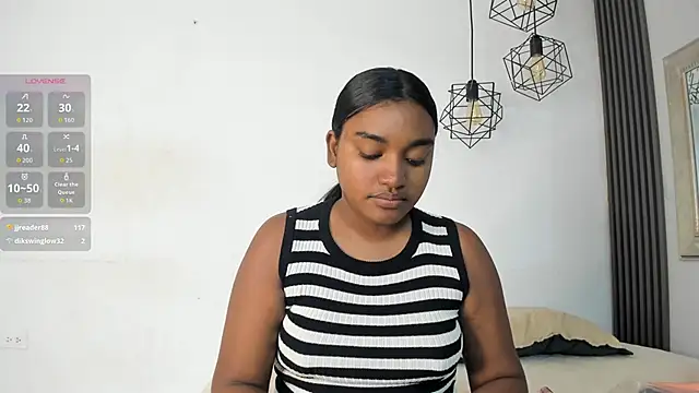 kayna gomez online show from March 2026 07:32:01 PM