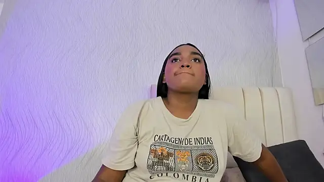 kayna gomez online show from November 2025 07:30:01 PM