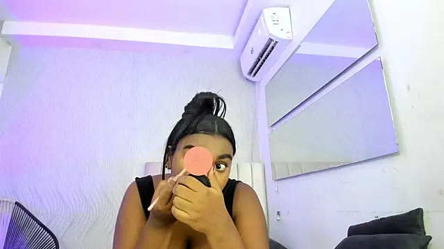 kayna gomez online show from January 2026 07:17:02 PM