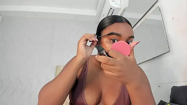 kayna gomez online show from March 2026 07:15:01 PM