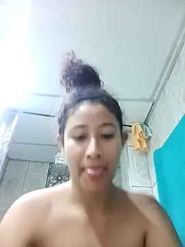 Milkdulce1 online show from March 2026 01:31:02 PM