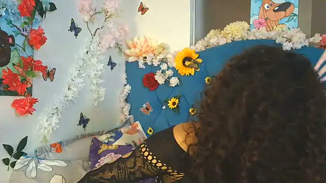 Snapshot of Milkdulce1 chatting on June 2026 01:34:01 PM Milkdulce1 online show from June 2026 01:34:01 PM