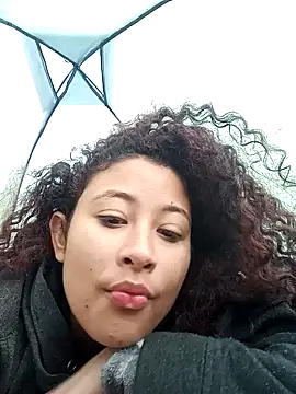 Milkdulce1 online show from January 2026 01:47:01 PM