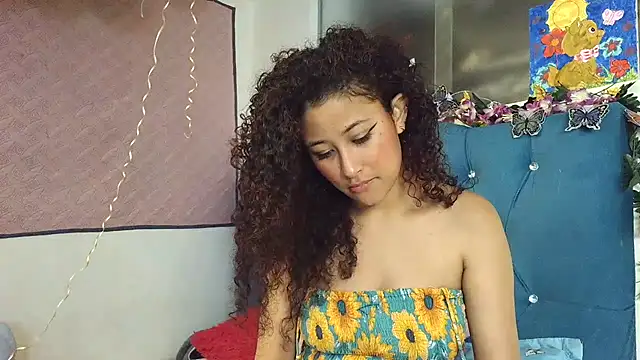 Milkdulce1 online show from February 2026 01:34:01 PM