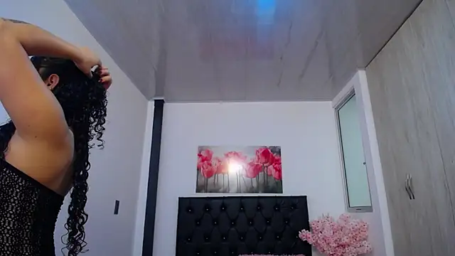 amaranta f00x online show from December 2025 12:33:01 PM