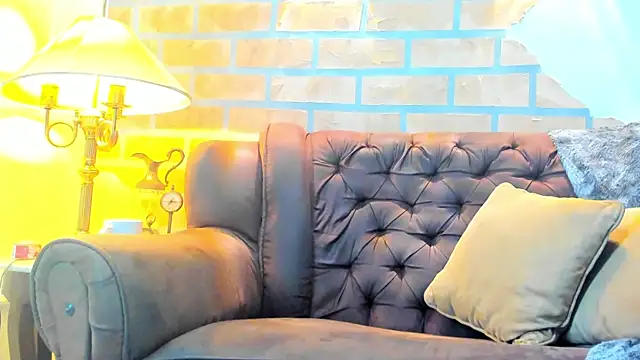 Snapshot of Dylanstonne chatting on February 2025 10:11:02 PM Dylanstonne online show from February 2025 10:11:02 PM