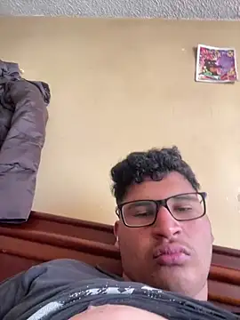 Snapshot of Ruk436 chatting on January 2025 05:02:02 PM Ruk436 online show from January 2025 05:02:02 PM