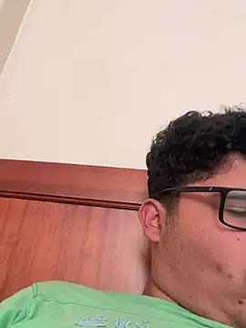 Snapshot of Ruk436 chatting on December 2024 04:07:01 PM Ruk436 online show from December 2024 04:07:01 PM