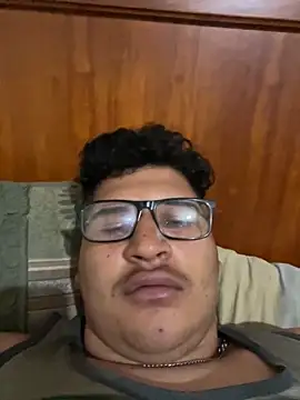 Snapshot of Ruk436 chatting on November 2025 02:15:02 AM Ruk436 online show from November 2025 02:15:02 AM