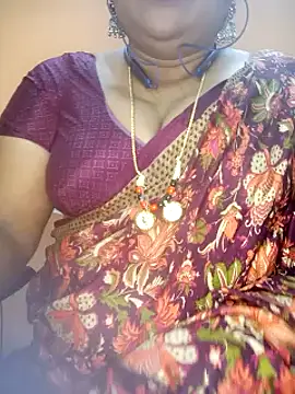 Snapshot of Sexy-Telugunayana2 chatting on January 2025 06:45:01 PM Sexy-Telugunayana2 online show from January 2025 06:45:01 PM