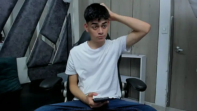 Yef Thin online show from March 2026 03:58:02 AM