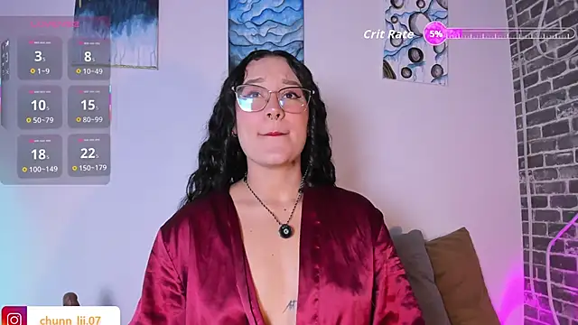 chunn liioo online show from November 2025 05:14:02 PM