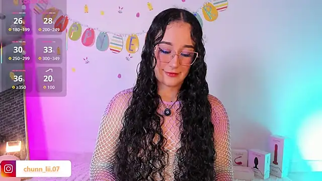 chunn liioo online show from April 2026 01:24:02 AM