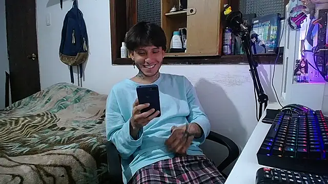 esjrobles online show from March 2025 03:33:01 AM