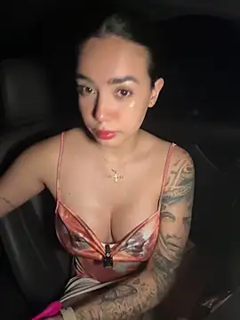 Pink Jazmin online show from April 2026 03:03:01 AM