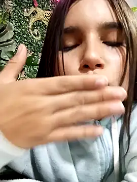 Pink Jazmin online show from December 2024 03:47:02 AM