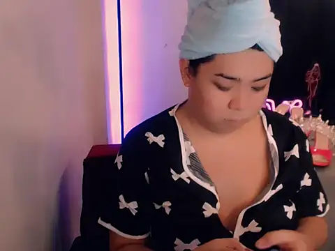 Nathalie Heartxoxo69 online show from March 2026 02:17:01 PM