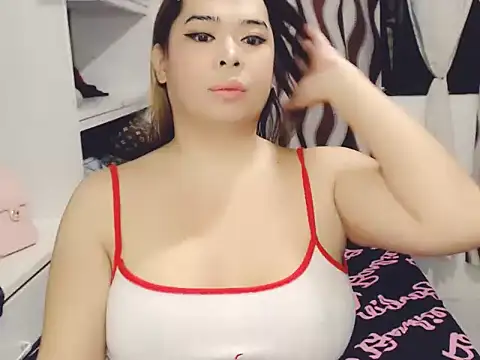 Snapshot of Nathalie_Heartxoxo69 chatting on July 2026 01:39:01 PM Nathalie Heartxoxo69 online show from July 2026 01:39:01 PM