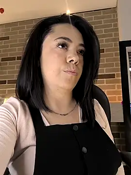 Bella fournier online show from November 2025 10:54:01 PM