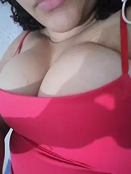 Estelaninf online show from November 2025 03:16:01 AM