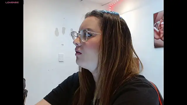 Snapshot of kendallclarkk03 chatting on December 2024 03:36:02 AM kendallclarkk03 online show from December 2024 03:36:02 AM