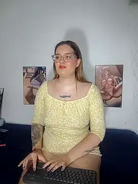 Snapshot of kendallclarkk03 chatting on February 2026 12:10:02 AM kendallclarkk03 online show from February 2026 12:10:02 AM