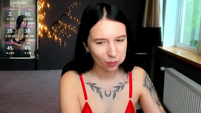 KarolinaBlacks online show from April 2026 05:41:02 AM