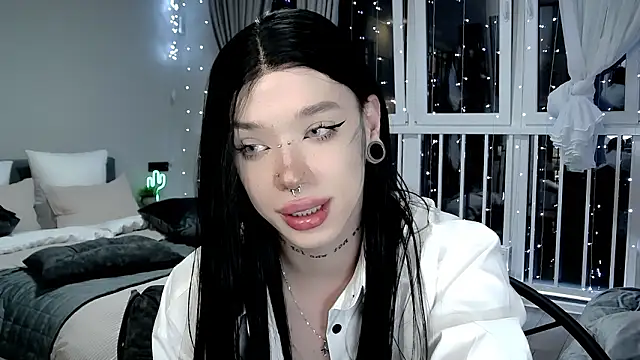 Dasha M online show from March 2026 05:42:01 PM