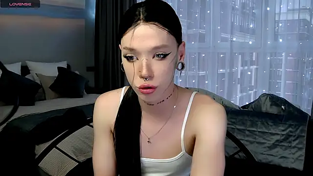 Dasha M online show from February 2026 02:06:01 PM